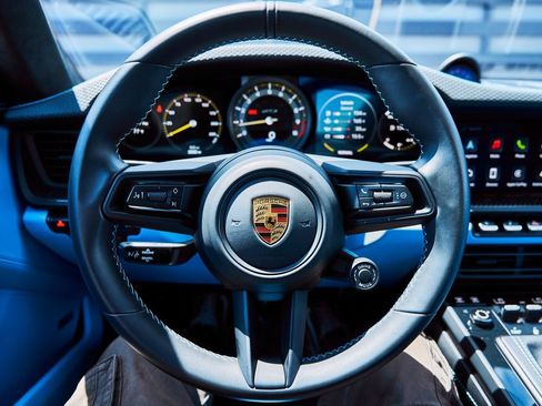 Used 2022 Porsche 911 GT3 RWD image 48