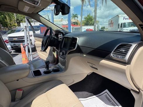 Used 2014 Jeep Grand Cherokee Limited RWD image 22
