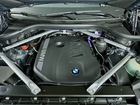 New 2026 BMW X5 xDrive40i w/ M Sport Package image 38