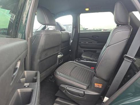 Used 2024 Nissan Pathfinder Rock Creek AWD/4WD image 11