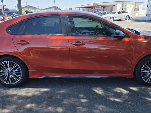 Used 2023 Kia Forte GT-Line FWD image 4