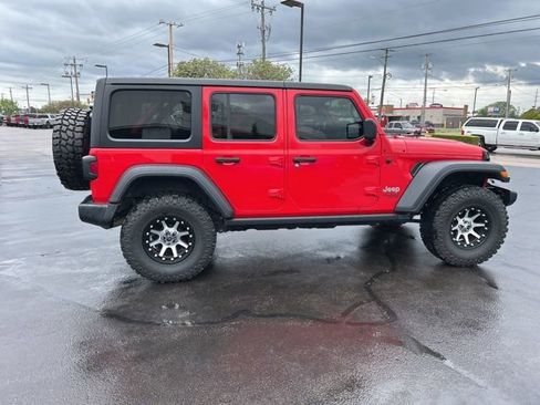 Used 2018 Jeep Wrangler Unlimited Sport S image 5