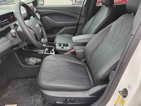 New 2025 Ford Mustang Mach-E Select w/ Comfort Package Lite image 13