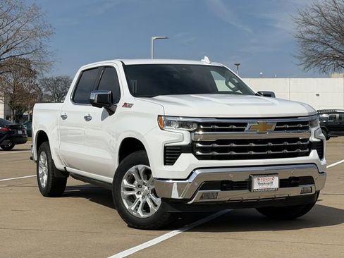 Used 2023 Chevrolet Silverado 1500 LTZ image 2