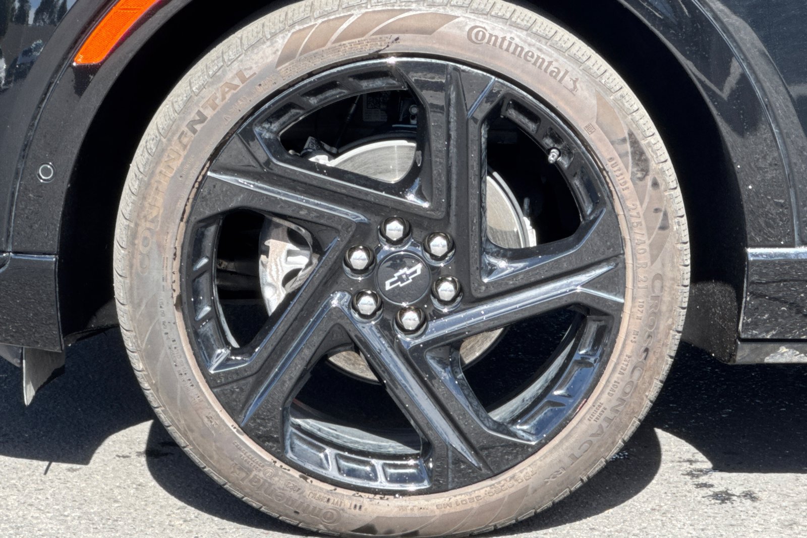 Used 2024 Chevrolet Equinox EV RS FWD image 42