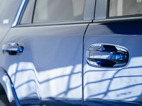 Used 2024 Toyota 4Runner SR5 Premium image 12