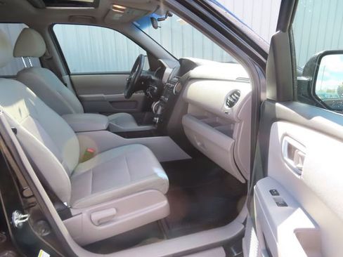 Used 2015 Honda Pilot SE image 23