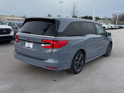Used 2023 Honda Odyssey Elite image 6
