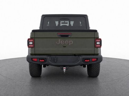Used 2021 Jeep Gladiator Rubicon AWD/4WD image 10