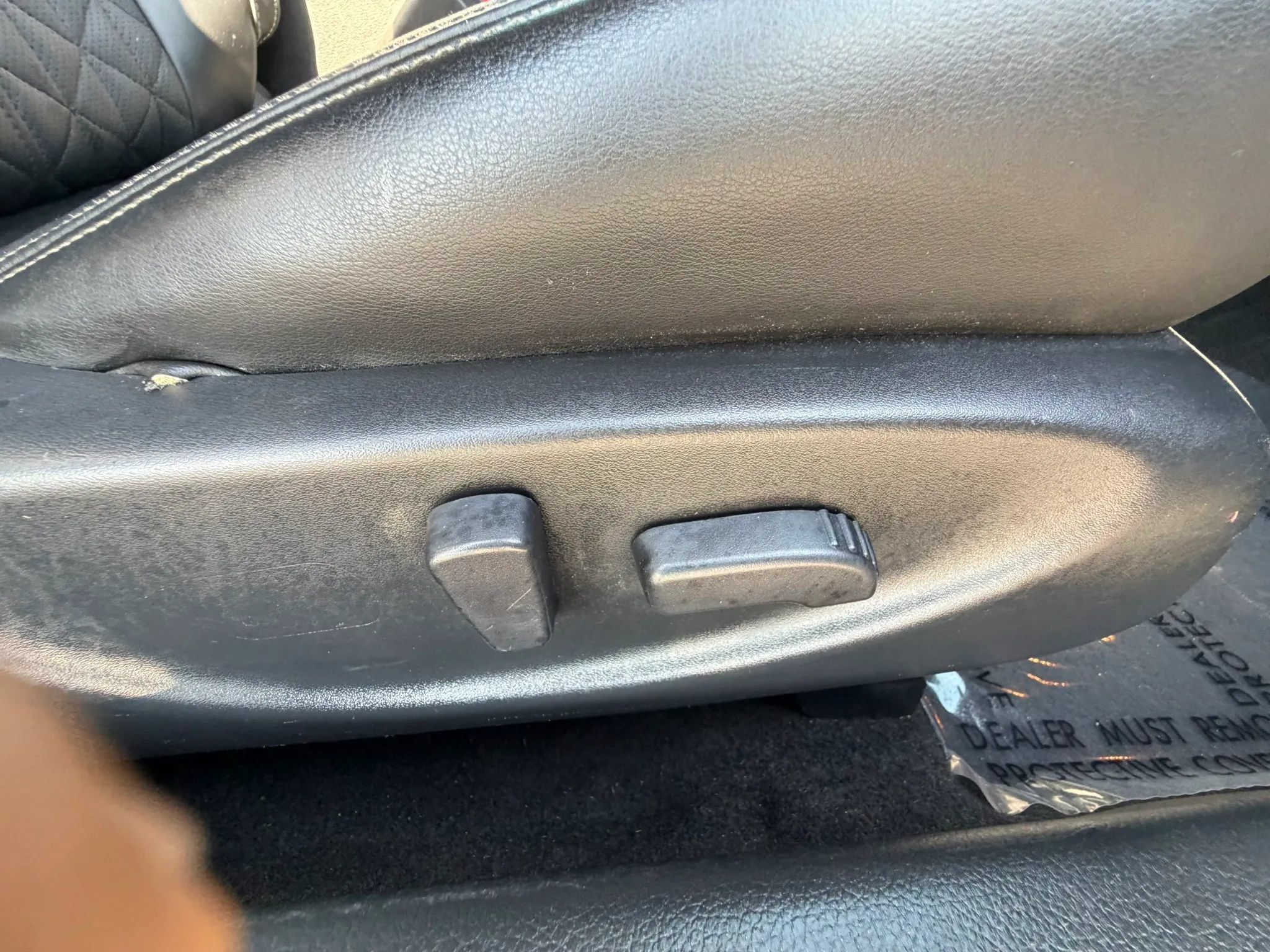 Used 2017 Nissan Maxima Platinum FWD image 28