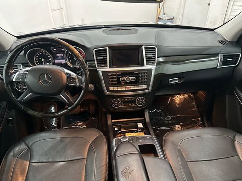 Certified 2016 Mercedes-Benz GL 550 4MATIC image 22