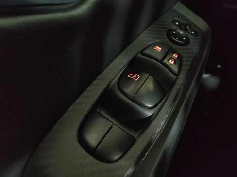 Used 2023 Nissan Sentra SV FWD image 27