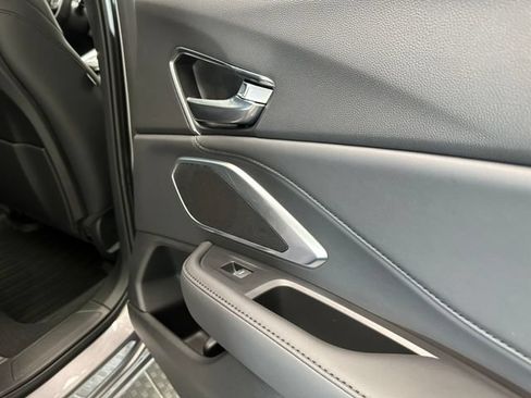 Used 2023 Acura RDX AWD image 11