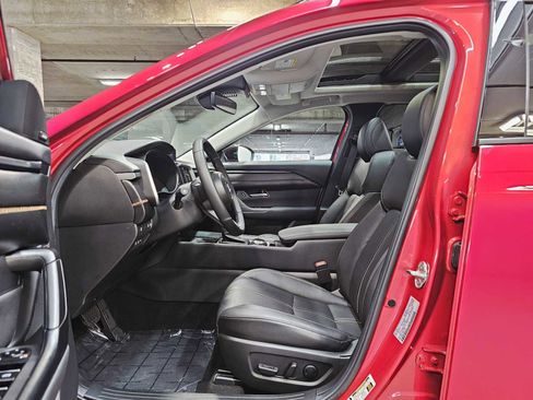 Used 2025 MAZDA CX-50 AWD 2.5 Hybrid w/ Weather Package image 23