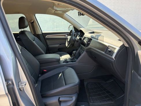 Used 2021 Volkswagen Atlas SE AWD/4WD image 13