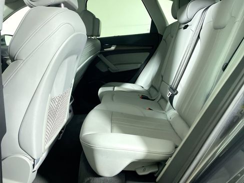 Certified 2023 Audi Q5 2.0T Premium Plus w/ Premium Plus Package image 29