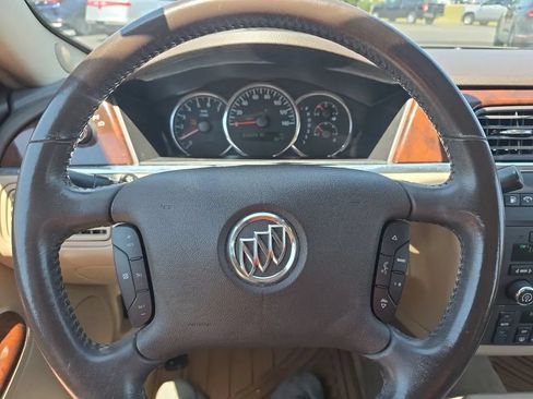 Used 2009 Buick LaCrosse CX FWD image 16