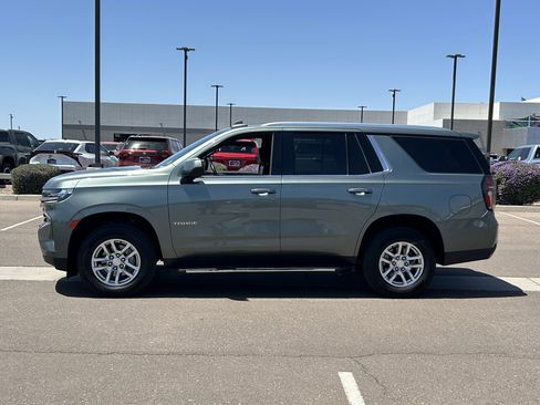 Used 2024 Chevrolet Tahoe LT AWD/4WD image 2