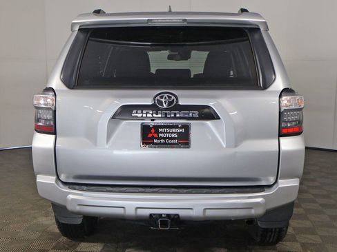 Used 2024 Toyota 4Runner TRD Off-Road image 10
