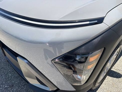 Used 2025 Hyundai Kona SE AWD/4WD image 28