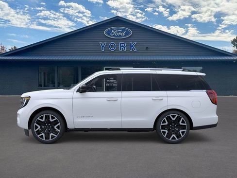 New 2025 Ford Expedition Platinum w/ Platinum Ultimate Package image 3