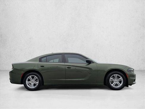 Used 2023 Dodge Charger SXT image 4