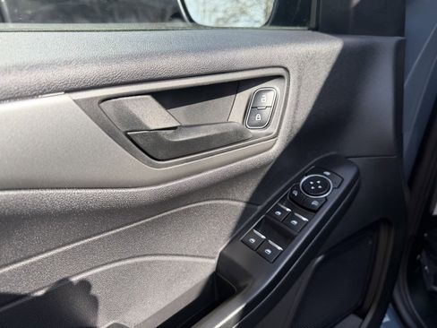 Used 2024 Ford Escape Active image 17