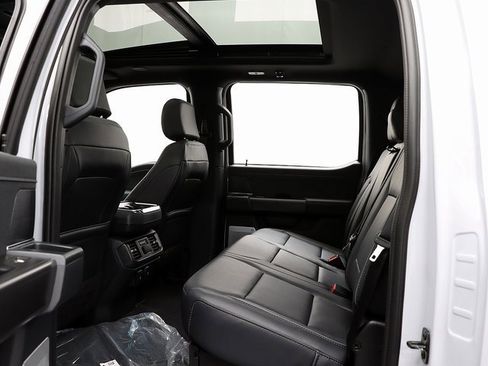 New 2025 Ford F150 Lariat w/ Equipment Group 502A High image 15