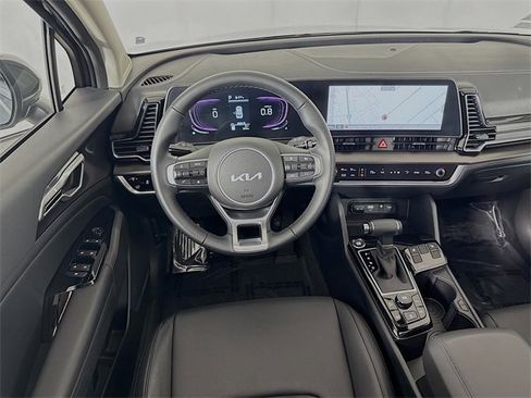 Certified 2025 Kia Sportage EX w/ Premium Package image 24