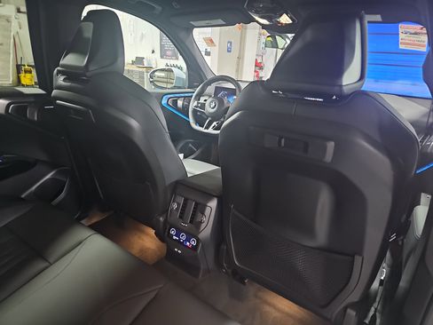 New 2026 BMW X3 xDrive30 w/ Premium Package image 11