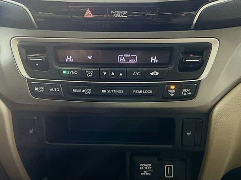 Used 2022 Honda Pilot Special Edition image 20