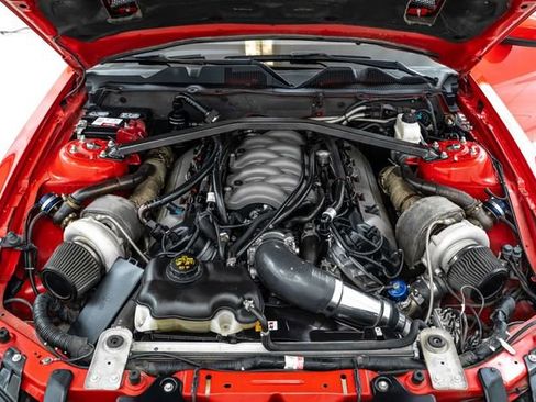Used 2013 Ford Mustang GT RWD image 29