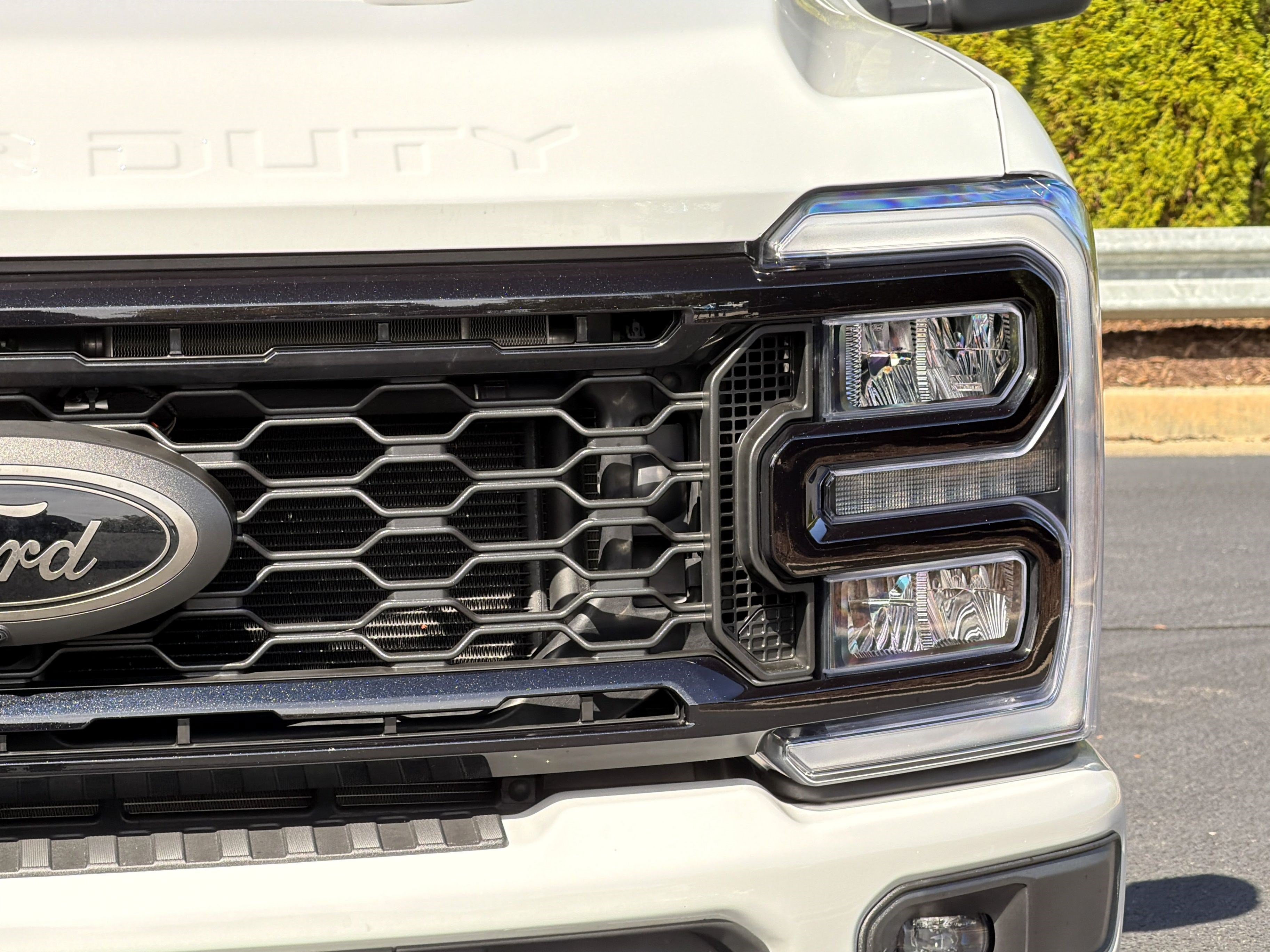 Used 2026 Ford F250 Lariat AWD/4WD image 19