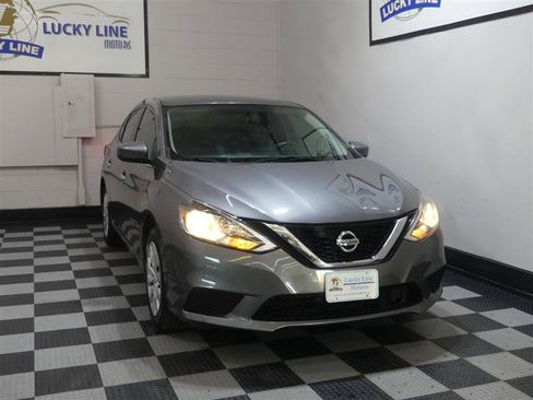 Used 2018 Nissan Sentra S FWD image 5