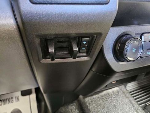 Used 2022 Ford F450 XL w/ Power Equipment Group RWD image 21