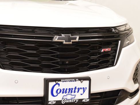 Used 2024 Chevrolet Equinox RS w/ RS Leather Package AWD/4WD image 11