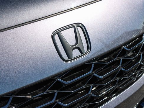 Used 2023 Honda HR-V EX-L image 5