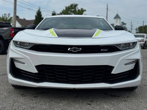 Used 2021 Chevrolet Camaro SS RWD image 9