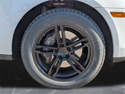 Used 2022 Porsche Macan image 35