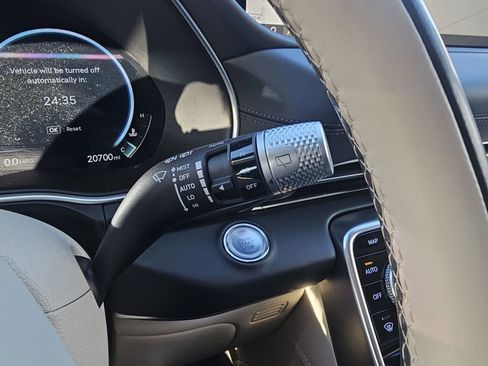 Used 2024 Genesis GV80 3.5T w/ Prestige Package image 23