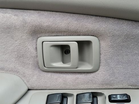 Used 2004 Toyota Tacoma PreRunner image 30