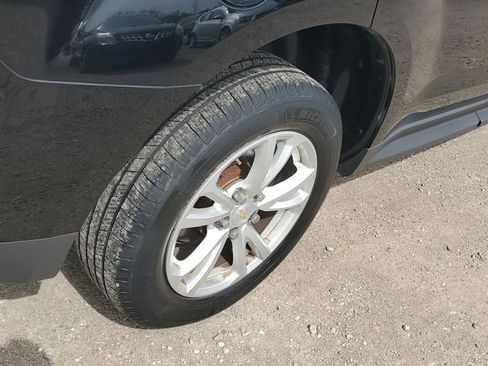 Certified 2017 Chevrolet Equinox LT w/ Convenience Package FWD image 5