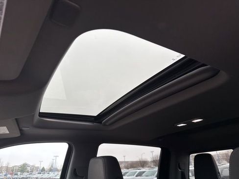 Used 2020 Chevrolet Silverado 1500 LT Trail Boss image 19