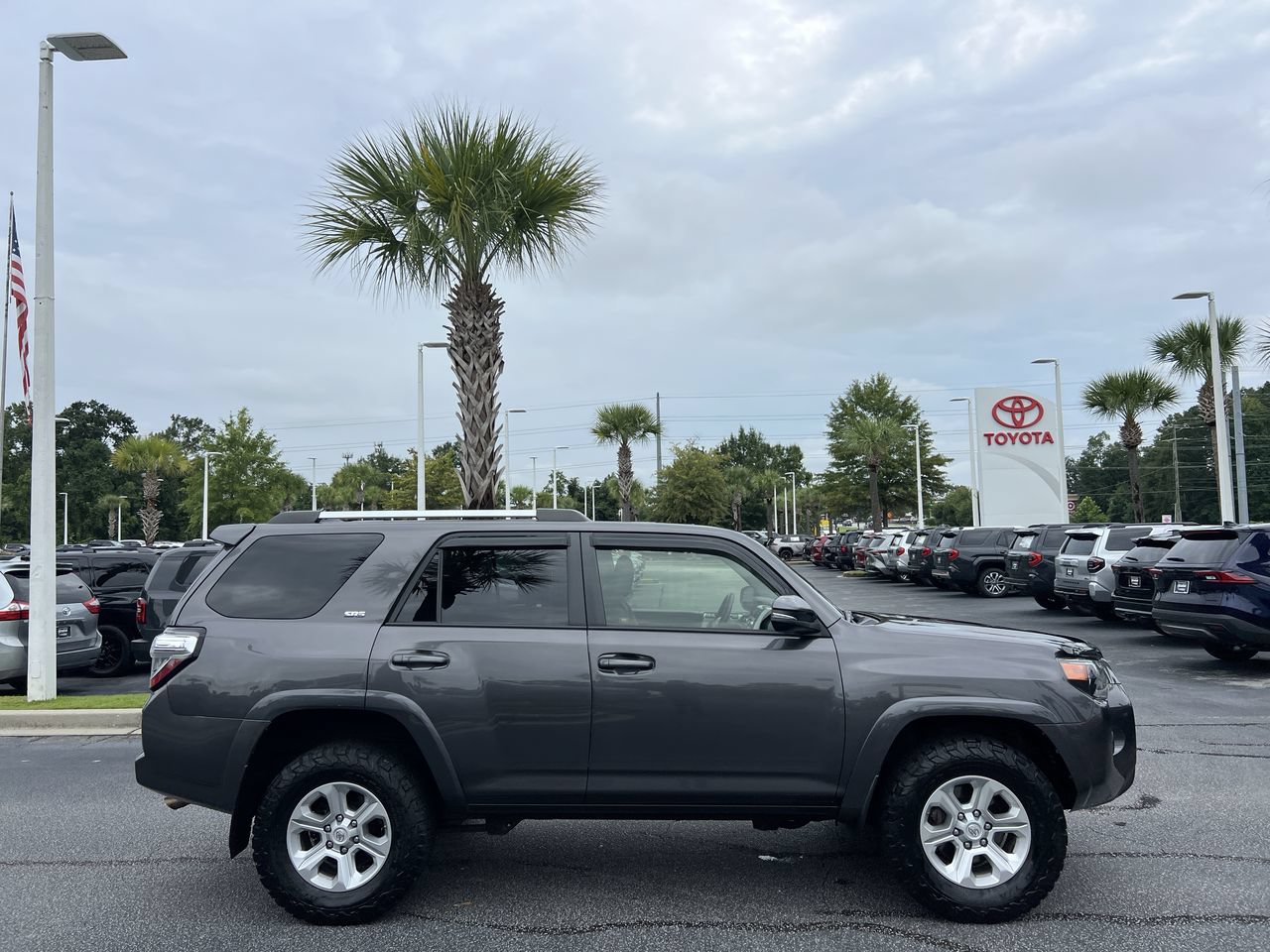 Used 2019 Toyota 4Runner SR5 Premium AWD/4WD image 11
