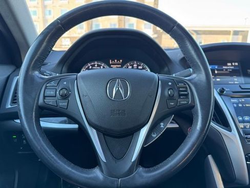 Used 2018 Acura TLX FWD image 25