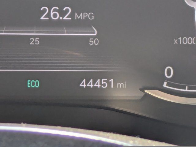 Used 2023 Genesis G70 2.0T AWD/4WD image 38