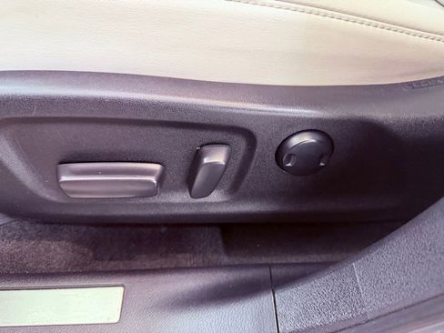 Used 2020 Lexus RX 350 FWD w/ Premium Package image 19