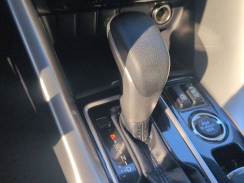 Used 2023 Mitsubishi Eclipse Cross SE image 22