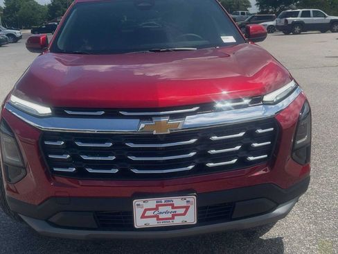 New 2026 Chevrolet Equinox LT FWD image 10