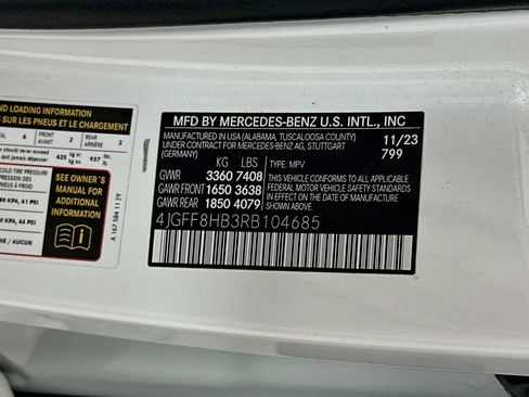 Used 2024 Mercedes-Benz Maybach GLS 600 4MATIC image 36